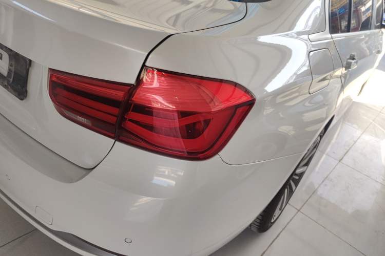 Used BMW 3 Series 2019 320Li Fashion Model
