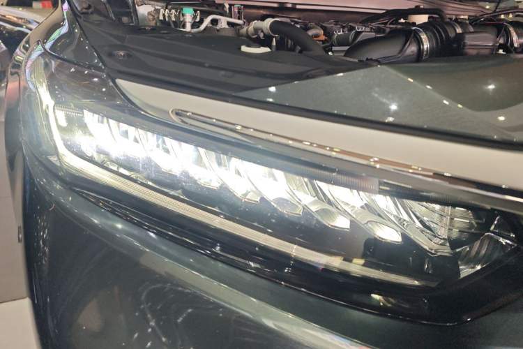 Used Honda Inspire 2022 260TURBO Elegant Edition Right Front Headlight