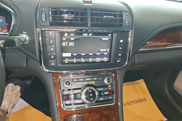 Used Lincoln Continental 2017 3.0T Four-Wheel Drive Prestige Edition
