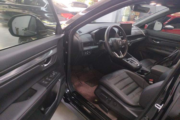 Used Honda CR-V 2024 2.0L eHEV Two-Wheel Drive Smart Edition
