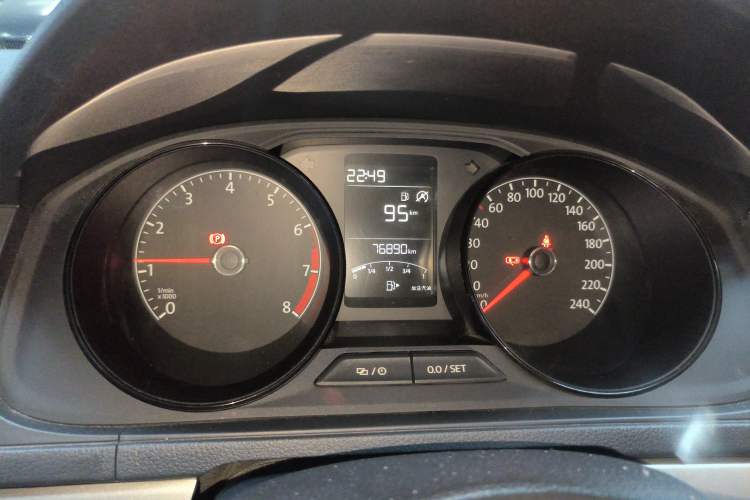 Used Volkswagen Lavida 2019 Lavida Start 1.5L Manual Fashion Edition China VI Standard Instrument Cluster