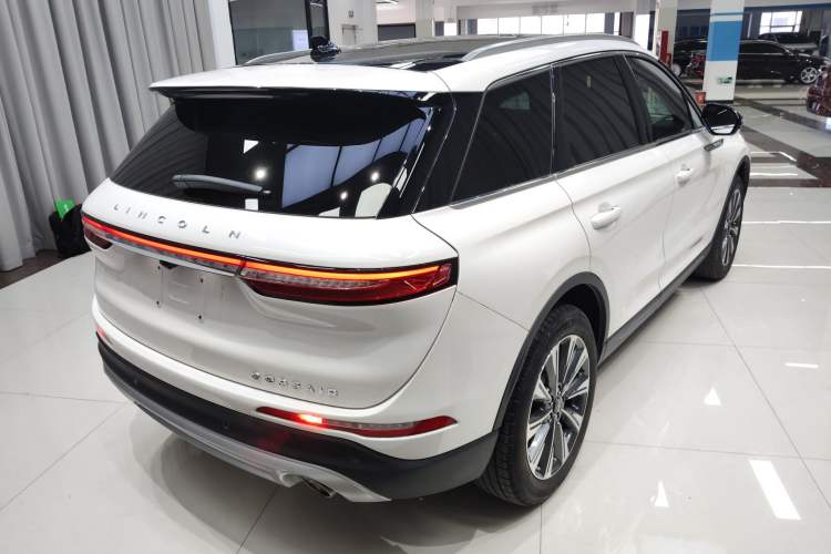 Used Lincoln Corsair 2022 2.0T Two-Wheel Drive Luxury Edition Rear Right 45 Deg