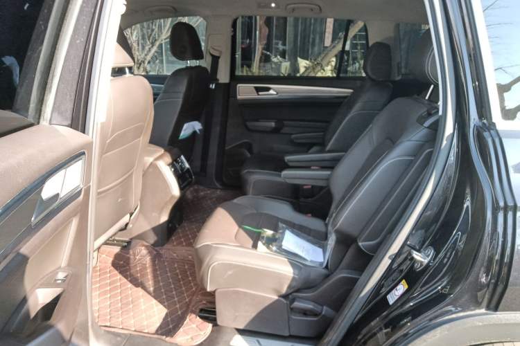 Used Volkswagen Teramont 2019 330TSI Two-Wheel-Drive Luxury Edition China VI Standard Left Rear Seat