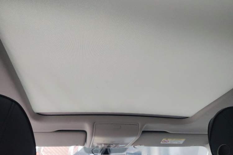 Used Volkswagen Tiguan L 2019 330TSI Automatic Two-Wheel Drive Panoramic Comfort Edition China VI Standard