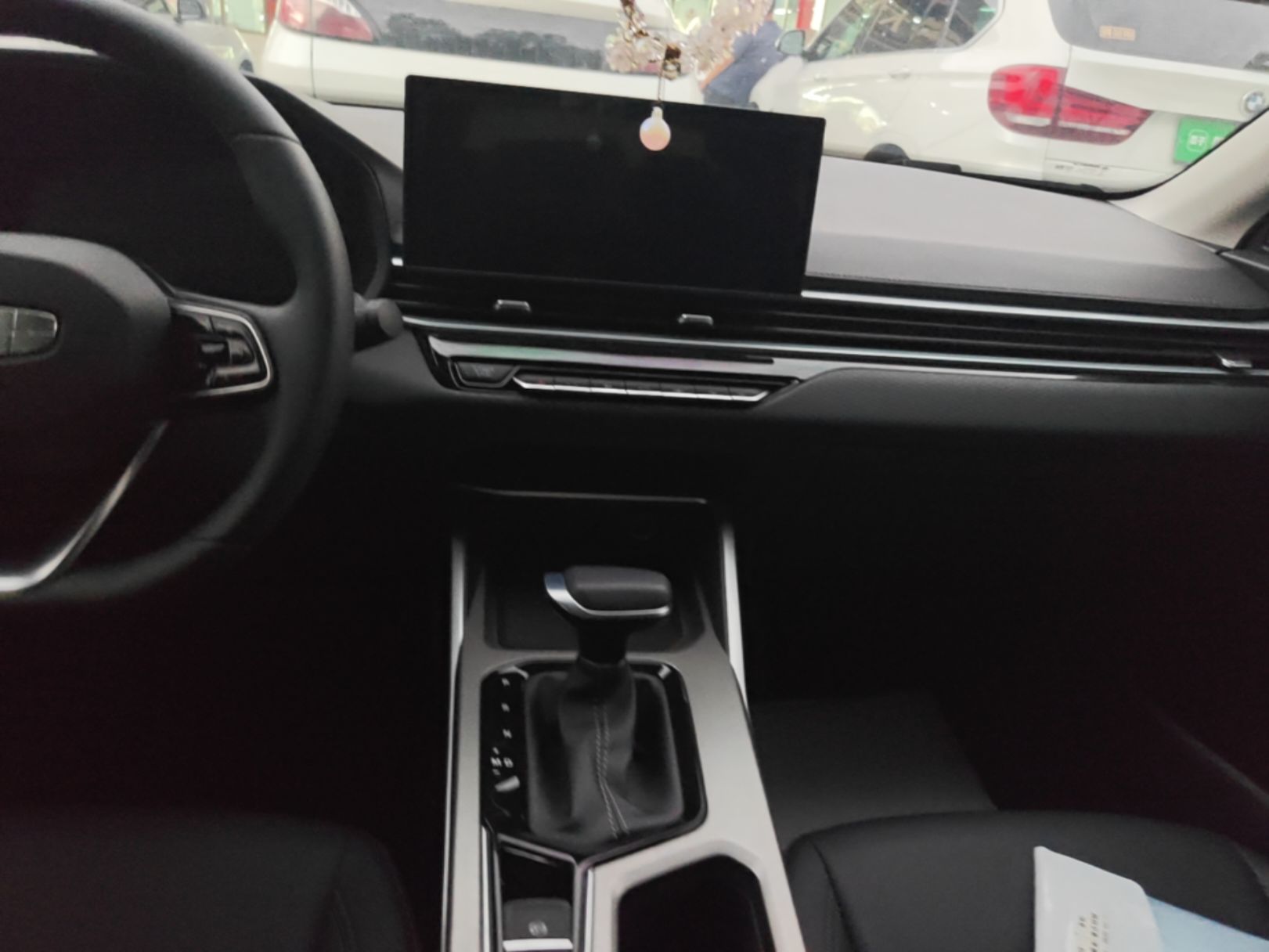 Geely Auto Emgrand 2025 4th Generation 1.5L CVT Longteng Edition — снимка 15