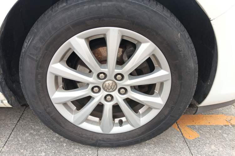 Used Buick GT 2013 GT 1.6L Manual Comfort Edition