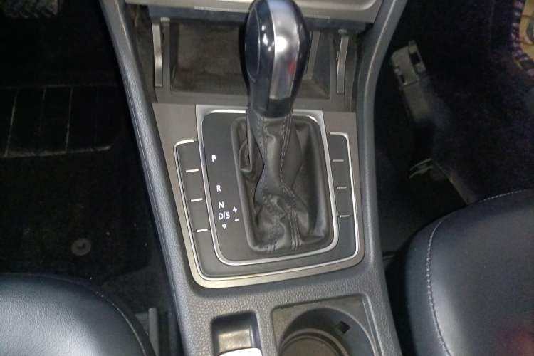 Used Volkswagen Golf 2016 1.6L Automatic Comfort Model
