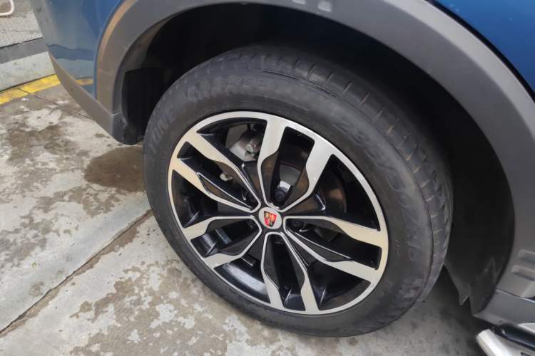 Used Roewe RX5 2016 20T Two-Wheel Drive Automatic Internet Smart Edition