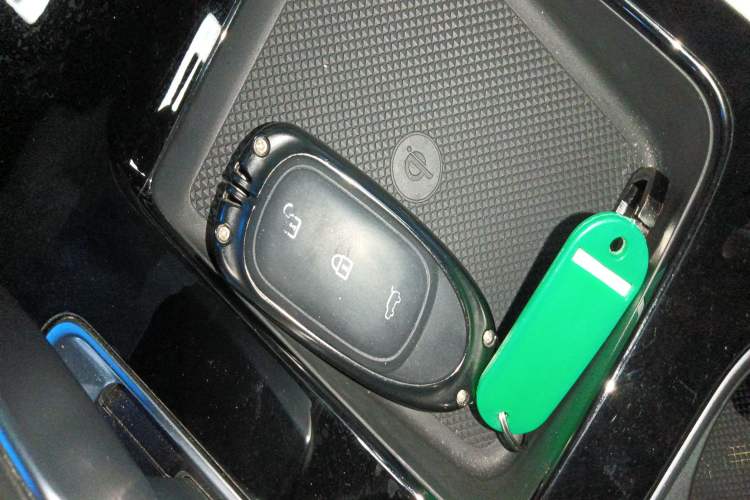 Used Li Auto ONE 2020 Extended-Range 6-Seater Version Vehicle Key