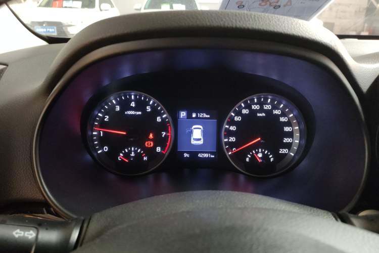 Used Kia kx1 Stonic 2019 1.4L Automatic Fun Edition China VI