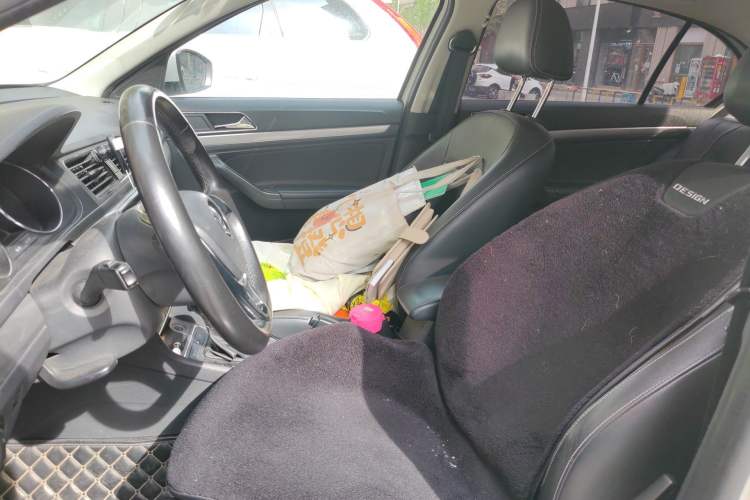 Used Volkswagen Lavida 2015 230TSI DSG Comfort Edition Left Front Seat