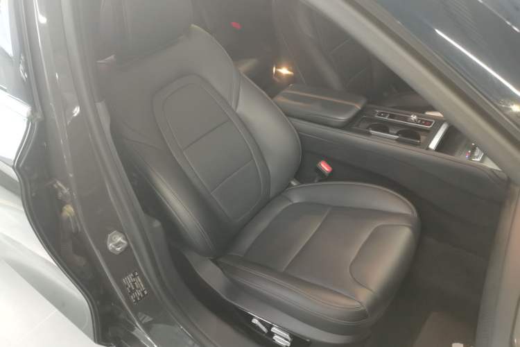 Used Lincoln Z 2022 iKoo Luxury Edition Right Front Seat