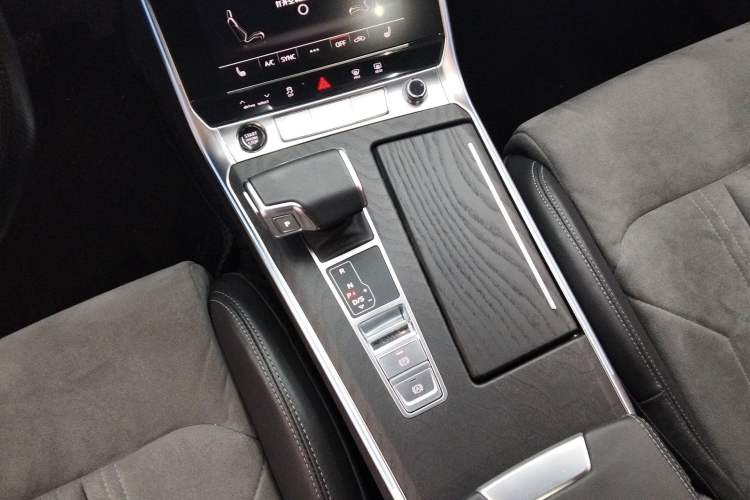 Used Audi A6L 2024 45 TFSI quattro Prestige Dynamic Edition