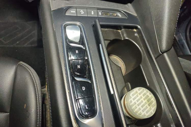 Used Buick Enclave 2020 28T Two-Wheel Drive Luxury Version
