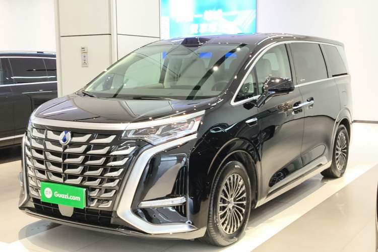 Used Denza D9 2025 DM-i Intelligent Drive 1020 Four-Wheel Drive Flagship Model