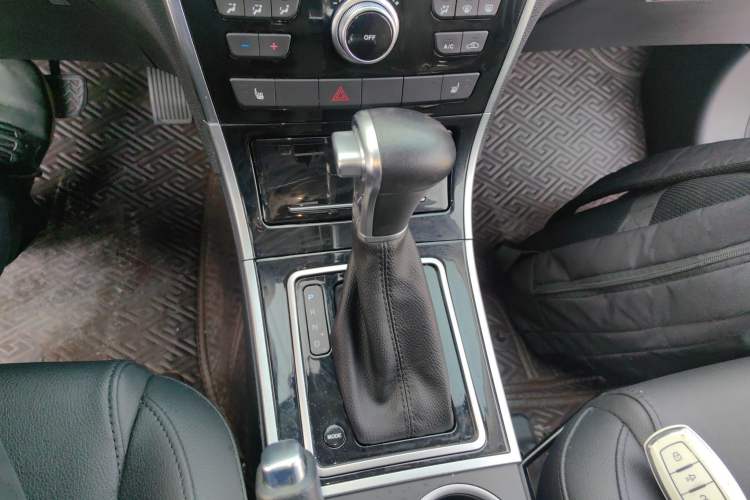 Used Haval H2 2017 Red-Label 1.5T Automatic Two-Wheel Drive Elite Model