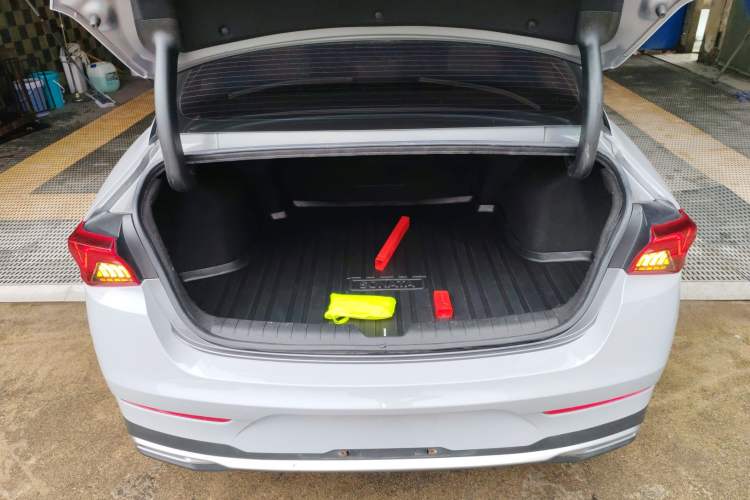 Used Kia K5 2021 270T CVVD Refreshed Edition