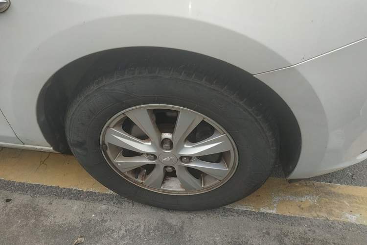 Used Chevrolet Sail 2016 Sail 3 1.3L Manual Comfort Sunroof Edition Right Front Wheel Hub