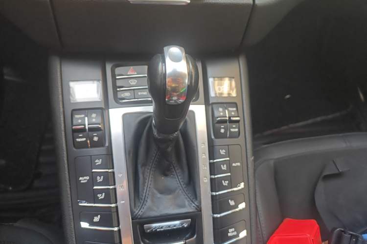 Used Porsche Macan 2014 Macan 2.0T
