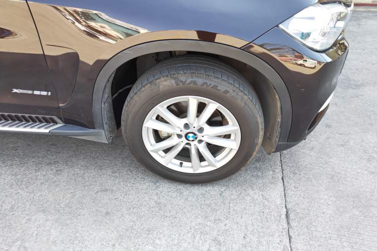 Used BMW X5 2015 xDrive28i
