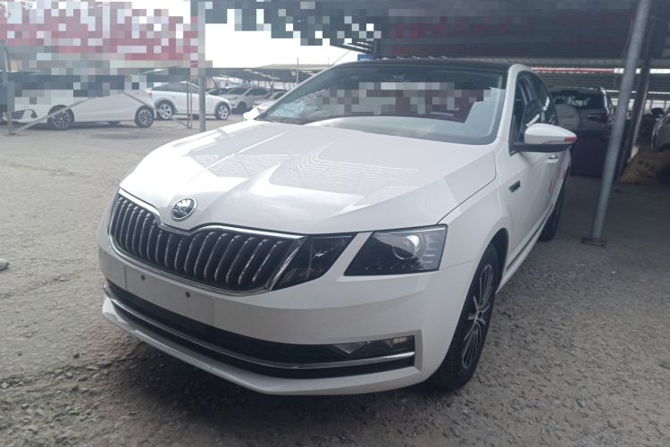 Used Skoda Octavia 2018 1.6L Automatic Luxury Edition