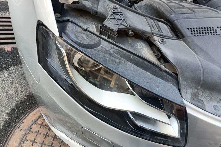 Used Audi A4L 2012 2.0 TFSI automatic standard version