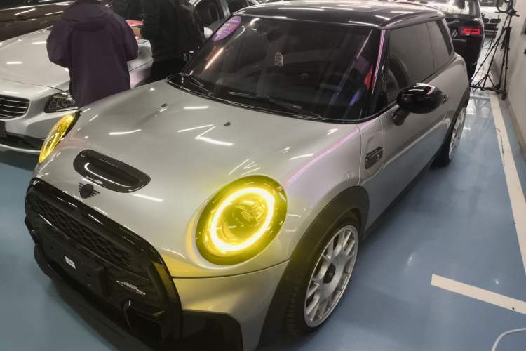 Used MINI 2023 Updated 2.0T COOPER S Racing Driver