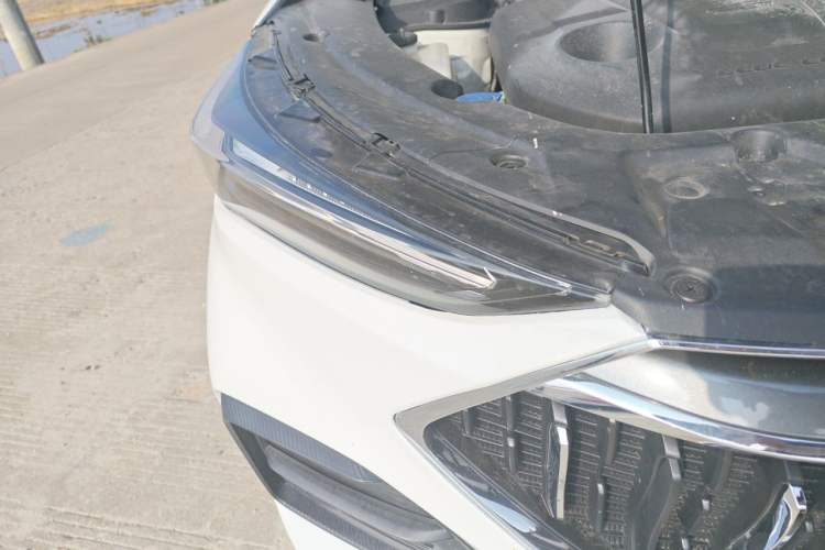 Used CHANGAN OSHAN X5 2021 1.6L CVT Luxury Model Right Front Headlight