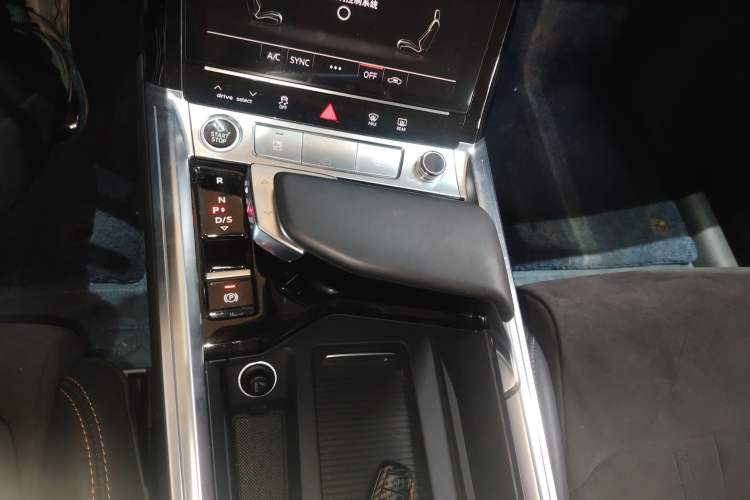 Used Audi e-tron 2021 50 quattro Prestige Edition