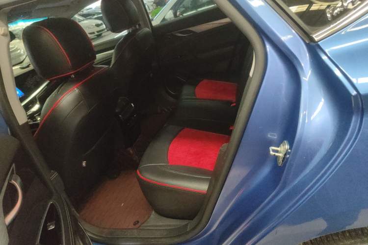 Used Geely Auto Emgrand GT New Energy 2018 1.5T PHEV Yao Ling Edition
