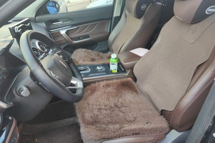 Used Wey VV5 2017 2.0T Ultra-Luxury Version
