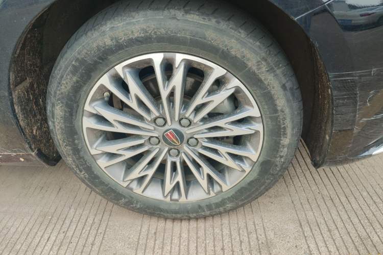 Used Hongqi H5 2023 1.5T DCT Smart Connect Flagship Edition