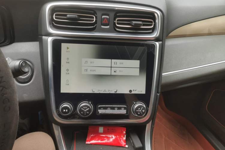 Used Lynk & Co 01 2017 2.0T Two-Wheel-Drive Version
