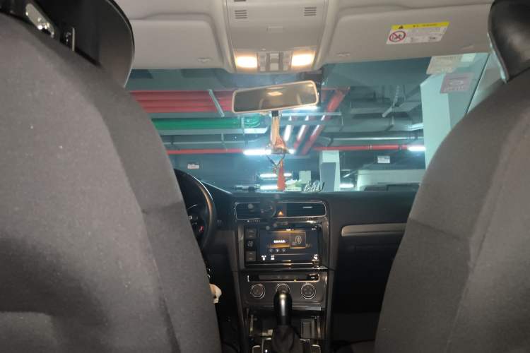 Used Volkswagen Golf 2019 200TSI DSG Comfort & Ambition Edition China VI Standard