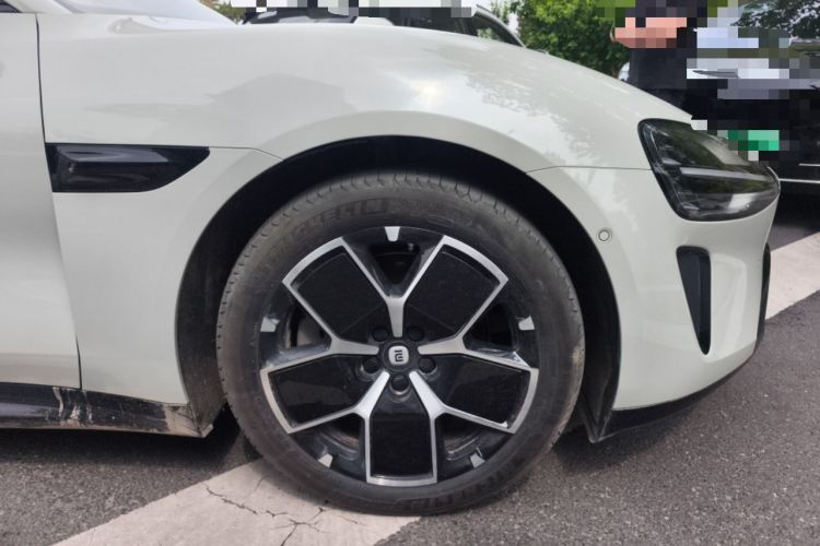 Used Xiaomi Auto SU7 2024 Rear-Drive Ultra-Long Range Advanced Pro-Level Intelligent Driving Version
