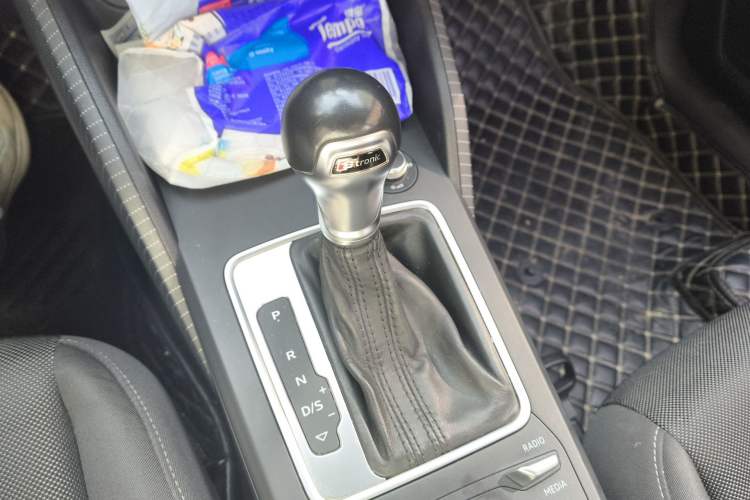 Used Audi Q2L 2018 35 TFSI Launch Exclusive Edition China V