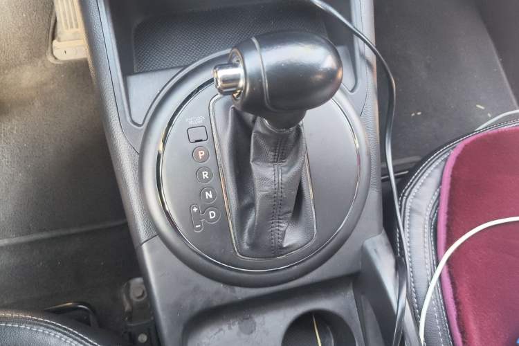 Used Kia Sportage R 2011 2.0L Automatic Two-Wheel Drive GLS
