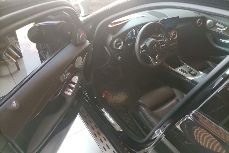 Used Mercedes-Benz GLC 2021 GLC 300 L 4MATIC Dynamic Model Driver Seat