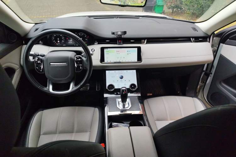 Used Land Rover Range Rover Evoque 2020 249 PS R-DYNAMIC SE Sport Technology Edition