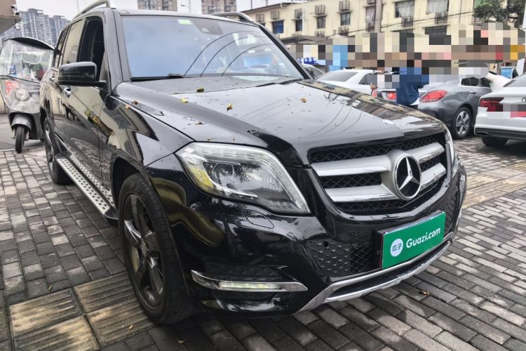 Used Mercedes-Benz GLK-Class 2013 Facelift GLK 300 4MATIC Fashion Edition Front Right 45 Deg