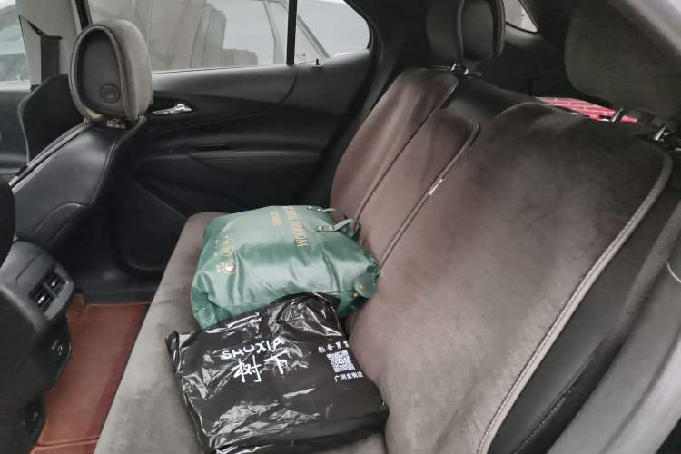 Used Chevrolet Equinox 2018 550T Automatic All-Wheel-Drive Boundary Edition
