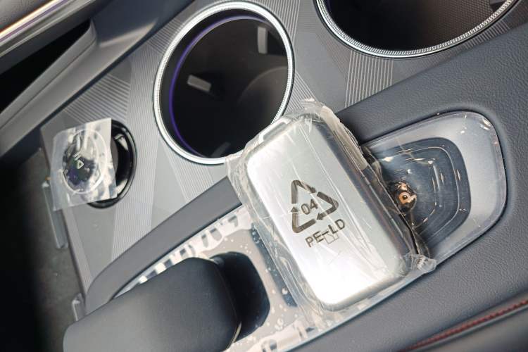 Used Zeekr 001 2026 Model 103° Rear-Drive Max Version
