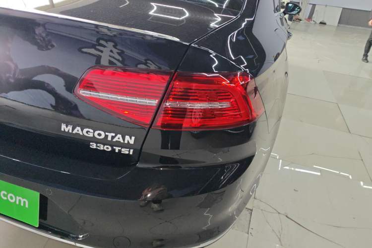 Used Volkswagen Magotan 2019 330TSI DSG Luxury Model China V Standard
