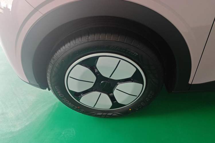 Used Geely Galaxy Geome 2025 310km Youth Edition