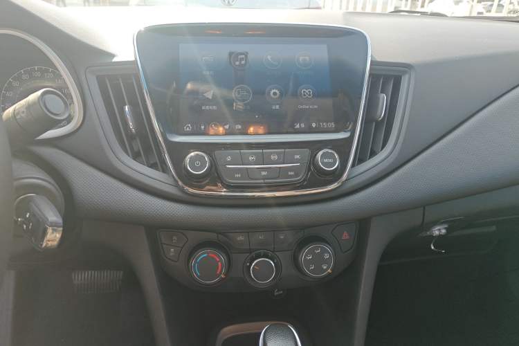 Used Chevrolet Monza 2020 Light Hybrid Redline 320T Dual-Clutch Thrilling Edition
