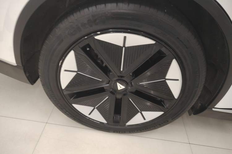 Used Deepal SL03 2024 530 Plus Pure Electric Version Exterior 5