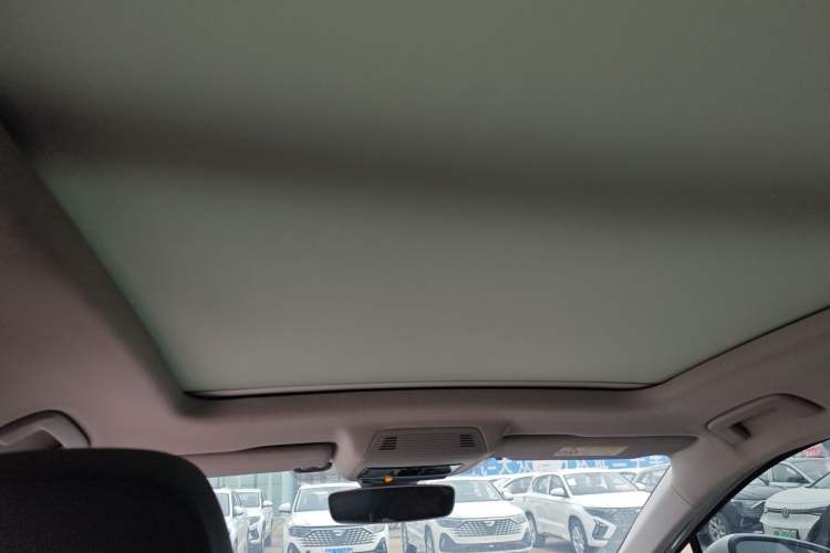 Used Volkswagen ID.6 CROZZ 2021 Long-Range PURE+ Edition