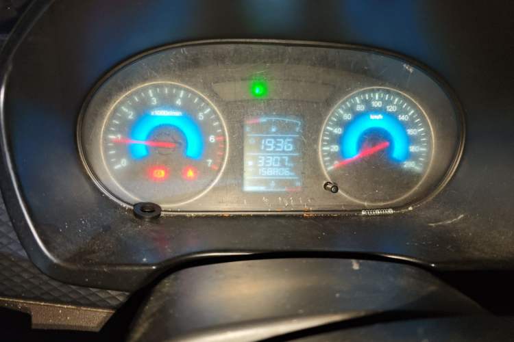 Used Dongfeng Fengon 330 2019 1.5L Manual Practical II China VI Odometer Close Up