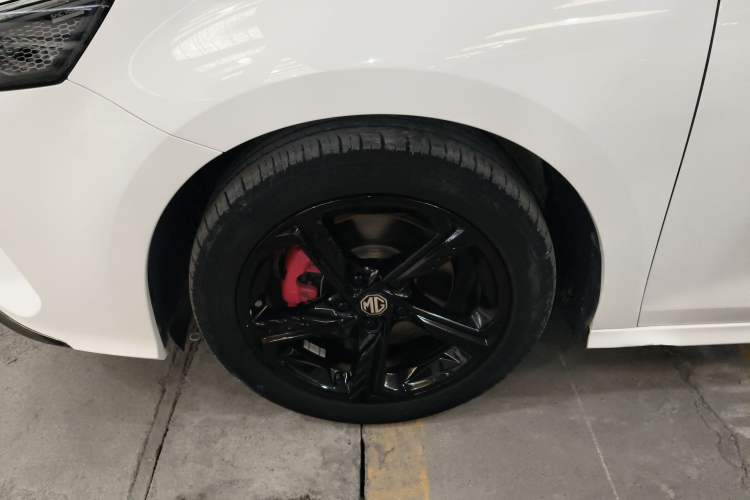 Used MG 5 Scorpio 2022 1.5T Trophy Sport Luxurious Edition
