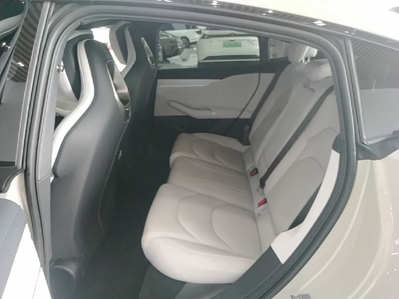 Xiaomi Auto SU7 2024 Rear-Drive Ultra-Long Range Advanced Pro-Level Intelligent Driving Version — снимка 20